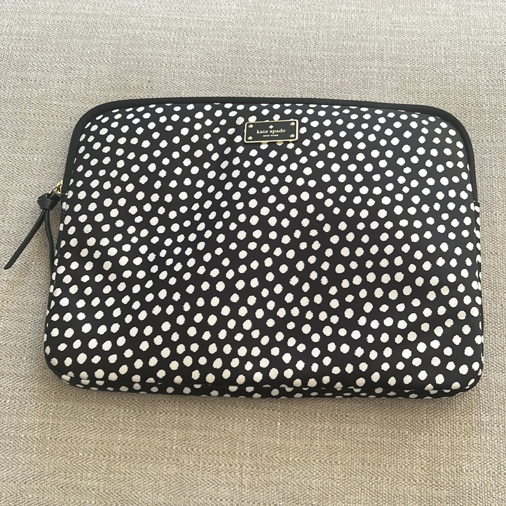 14x10 Kate Spade laptop case